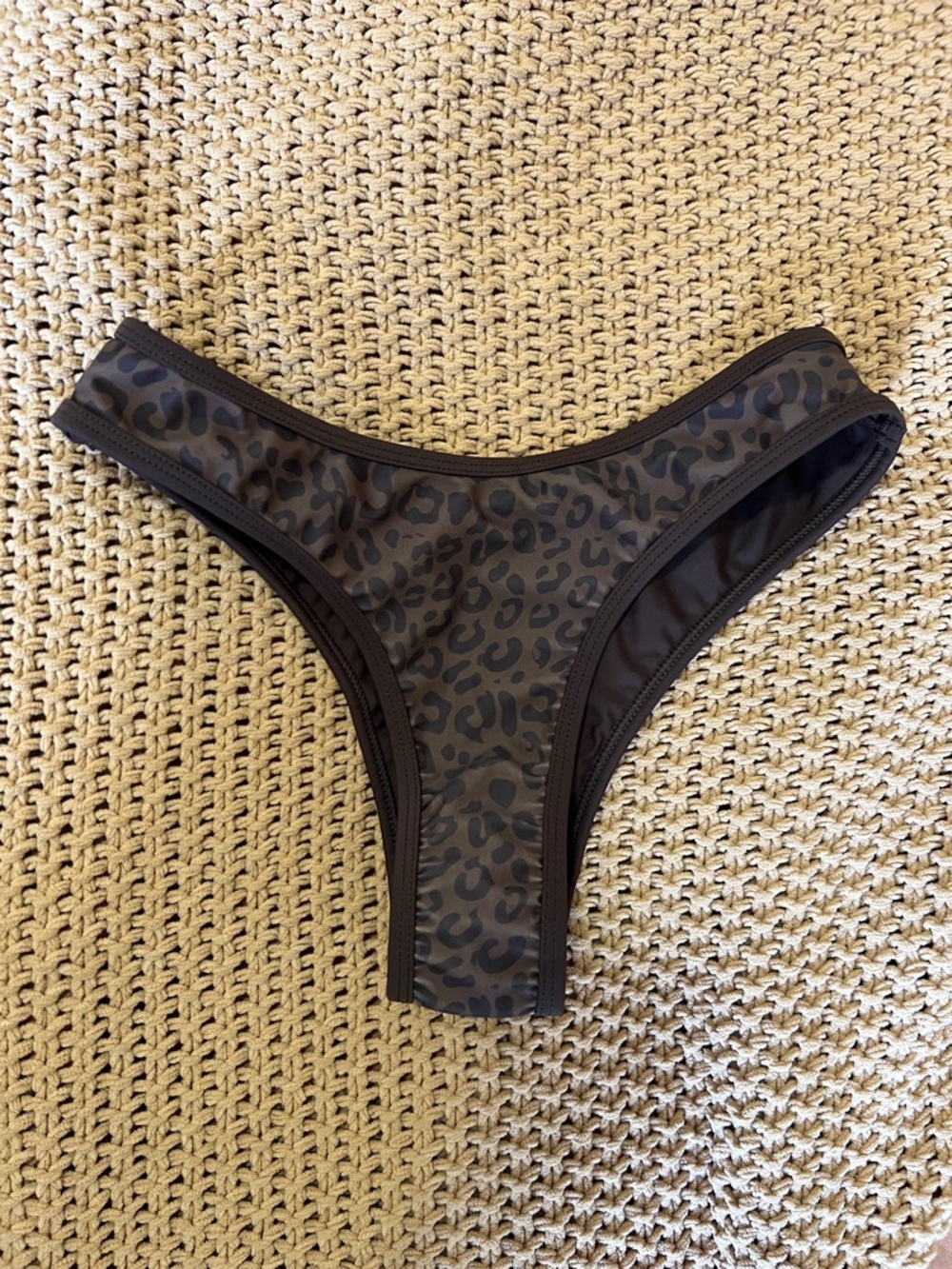 93Play Street Carson Jaguar